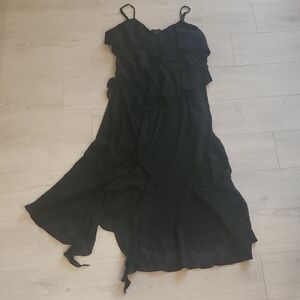 Elegant Black Sleeveless Dress